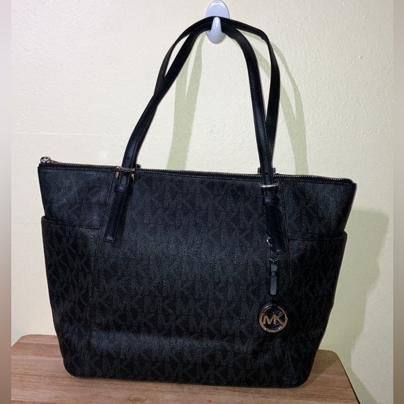 MICHAEL KORS BLACK JET SET TRAVEL SIGNATURE MD TOTE WOMENS HANDBAG PURSE - Picture 11 of 16